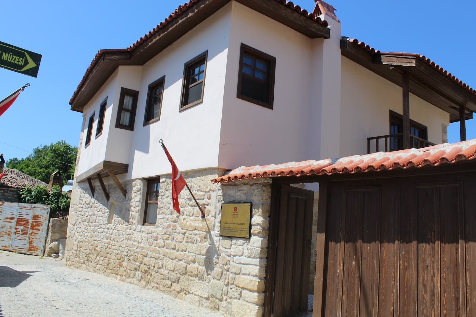 Bigali Ataturk House Museum - Image 1