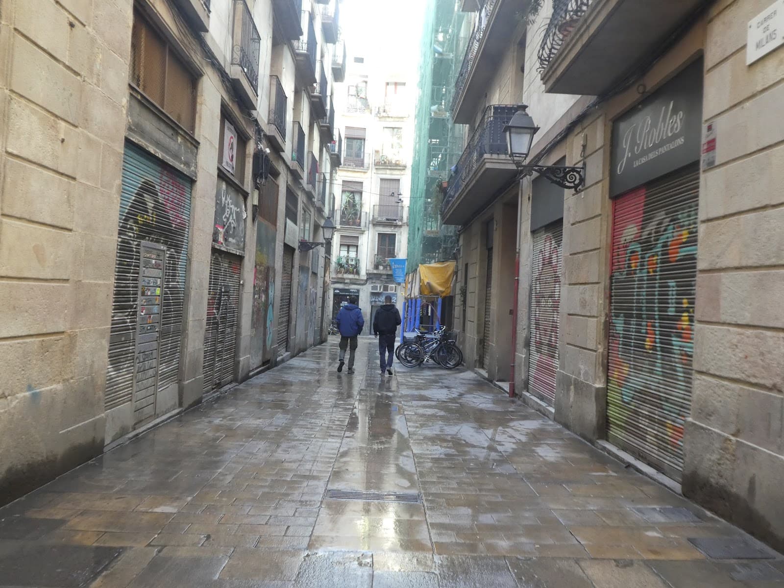 Carrer de Milans - Image 1