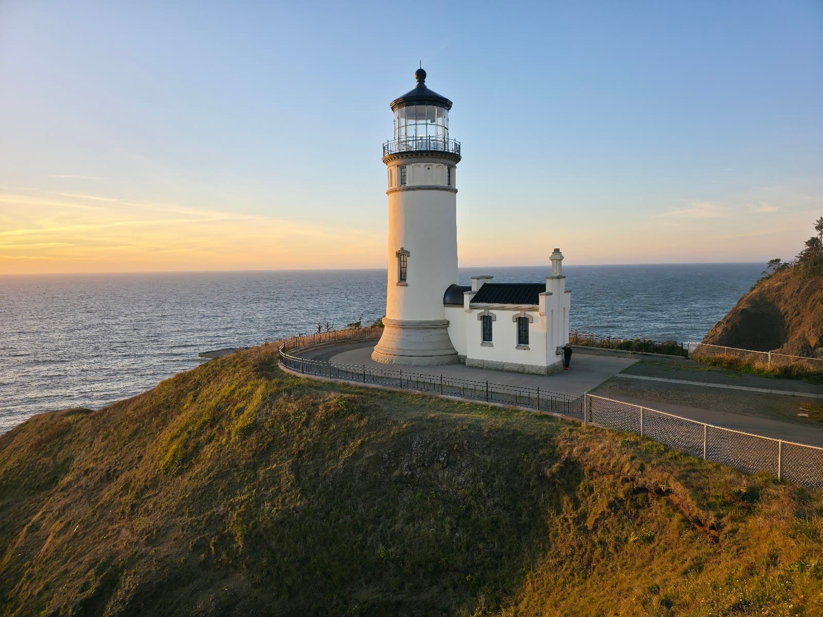 North Head Lighthouse - Image 1