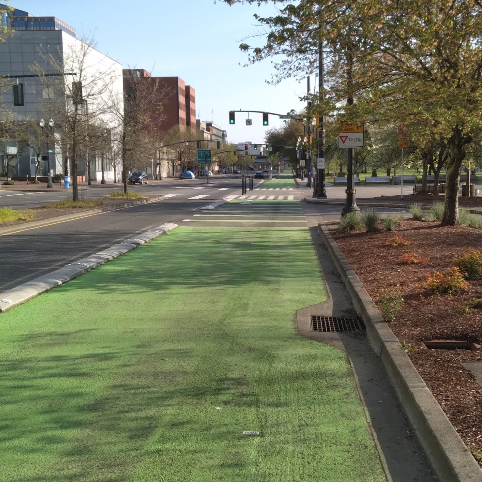 SW Naito Parkway Portland - Image 1