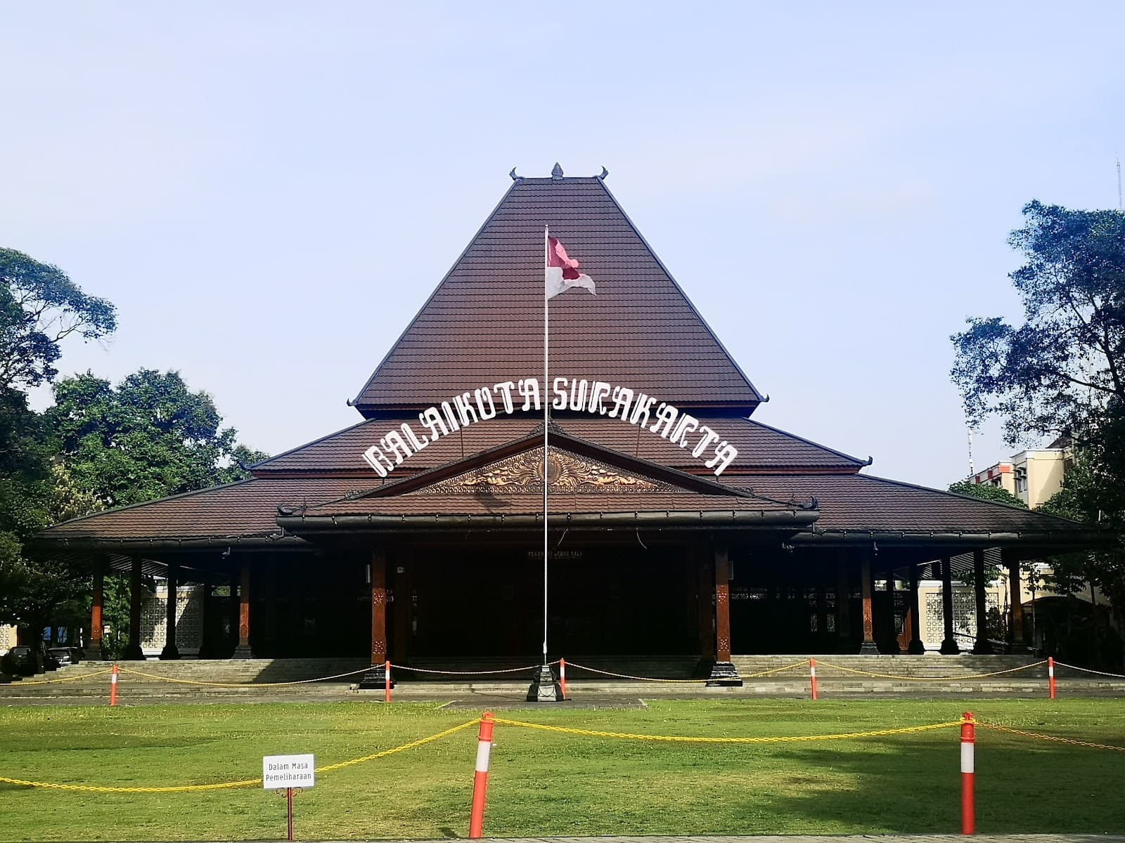 Surakarta City Hall - Image 1
