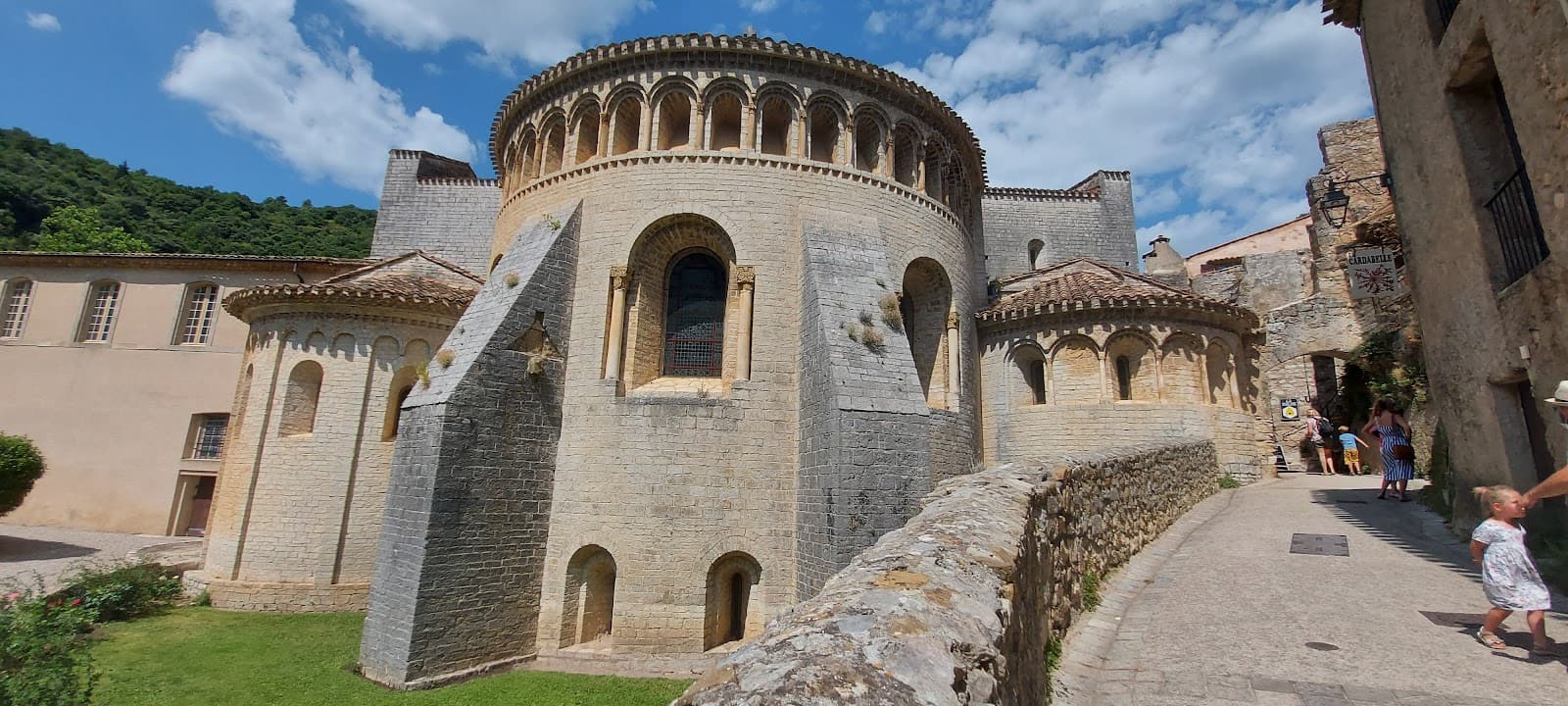 Saint-Guilhem-le-Désert - Image 1