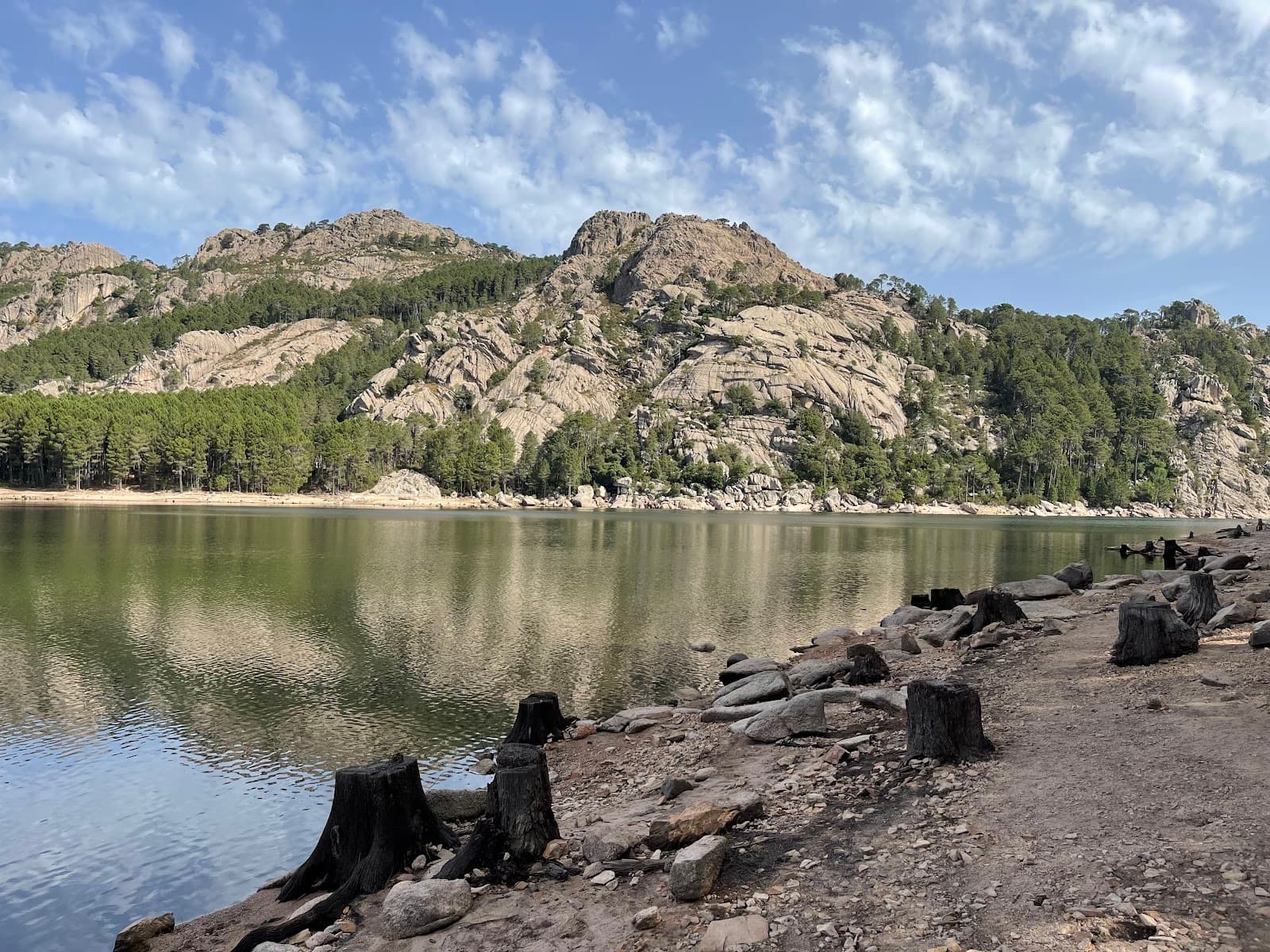 Ospedale Lake - Image 1