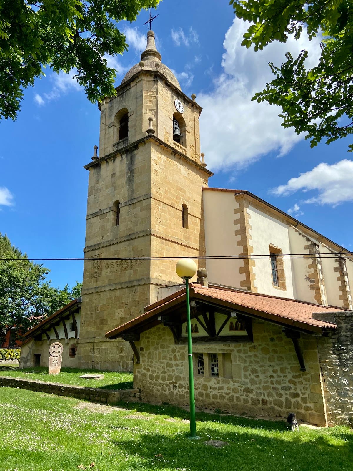 Santa María de Getxo Church - Image 1