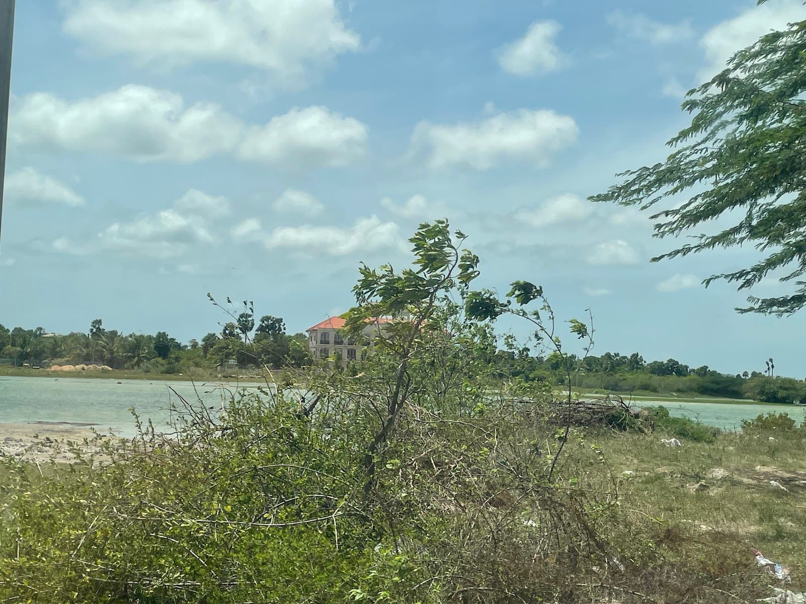Thondaimanaru Barrage - Image 1