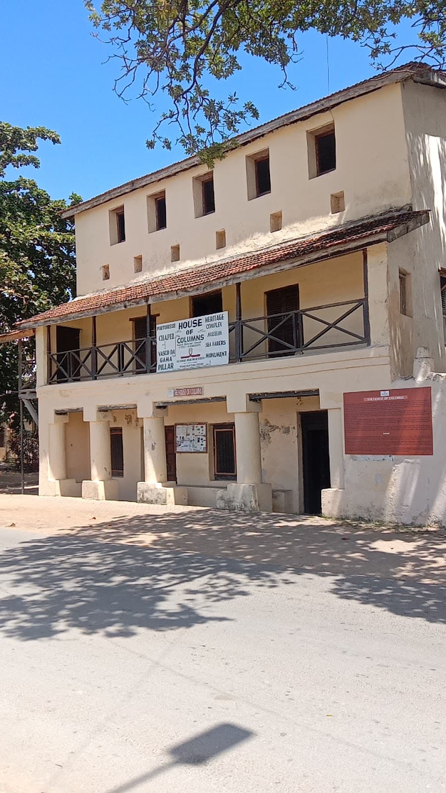 Malindi Museum (House of Columns) - Image 1