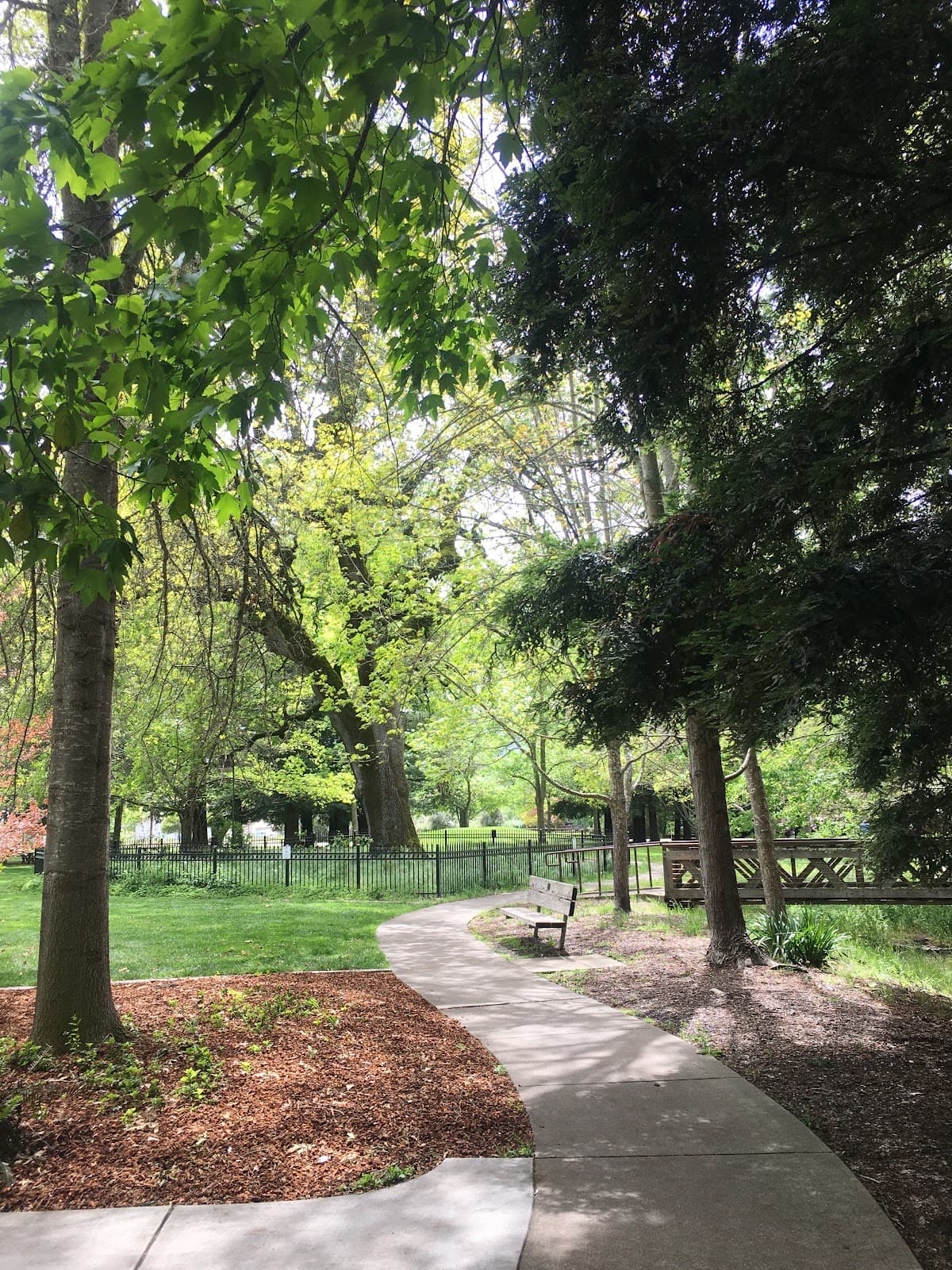 Kenwood Plaza Park - Image 1