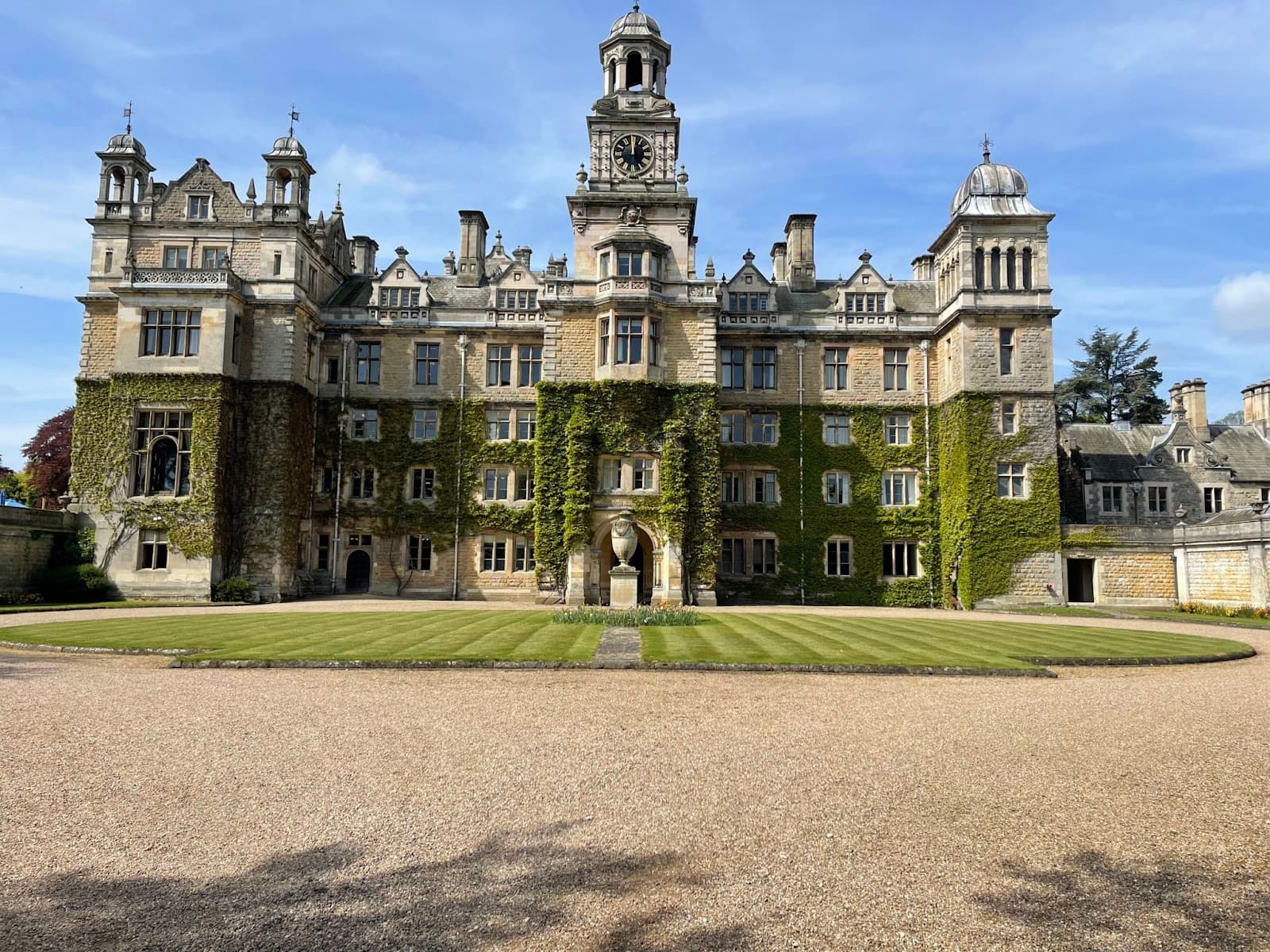 Thoresby Park & Courtyard - Image 1