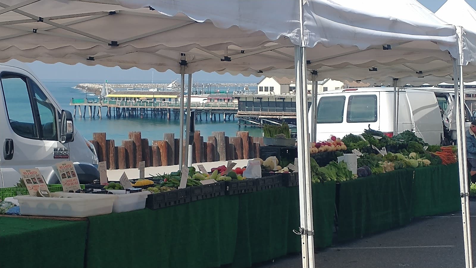 Redondo Beach Farmers Market - Image 1