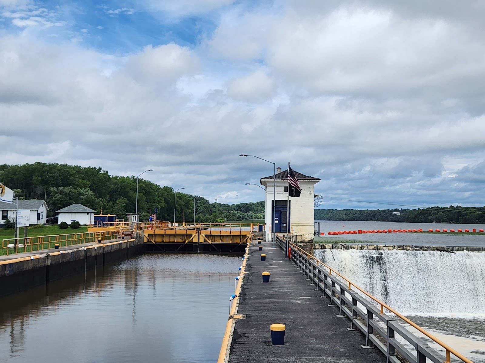Erie Canal Lock 7 Park & Overlook - Image 1