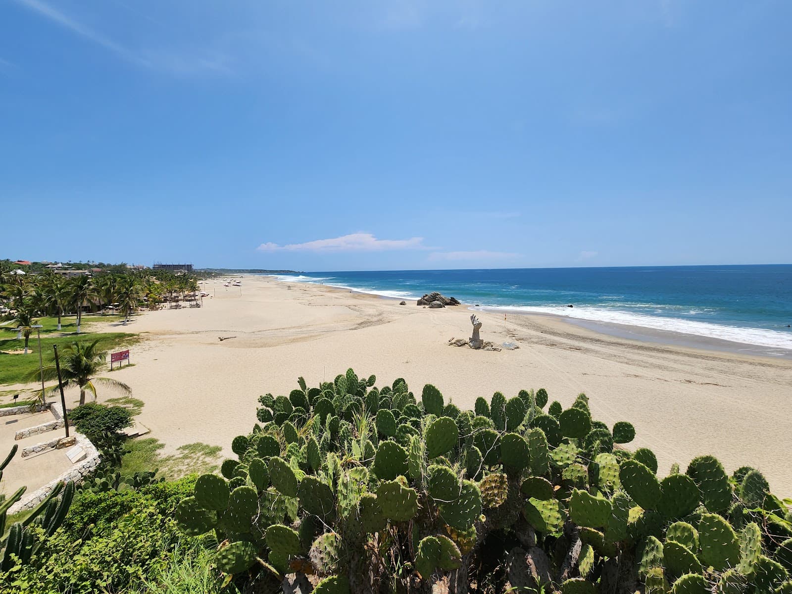 Sendero Miradores Puerto Escondido - Image 1