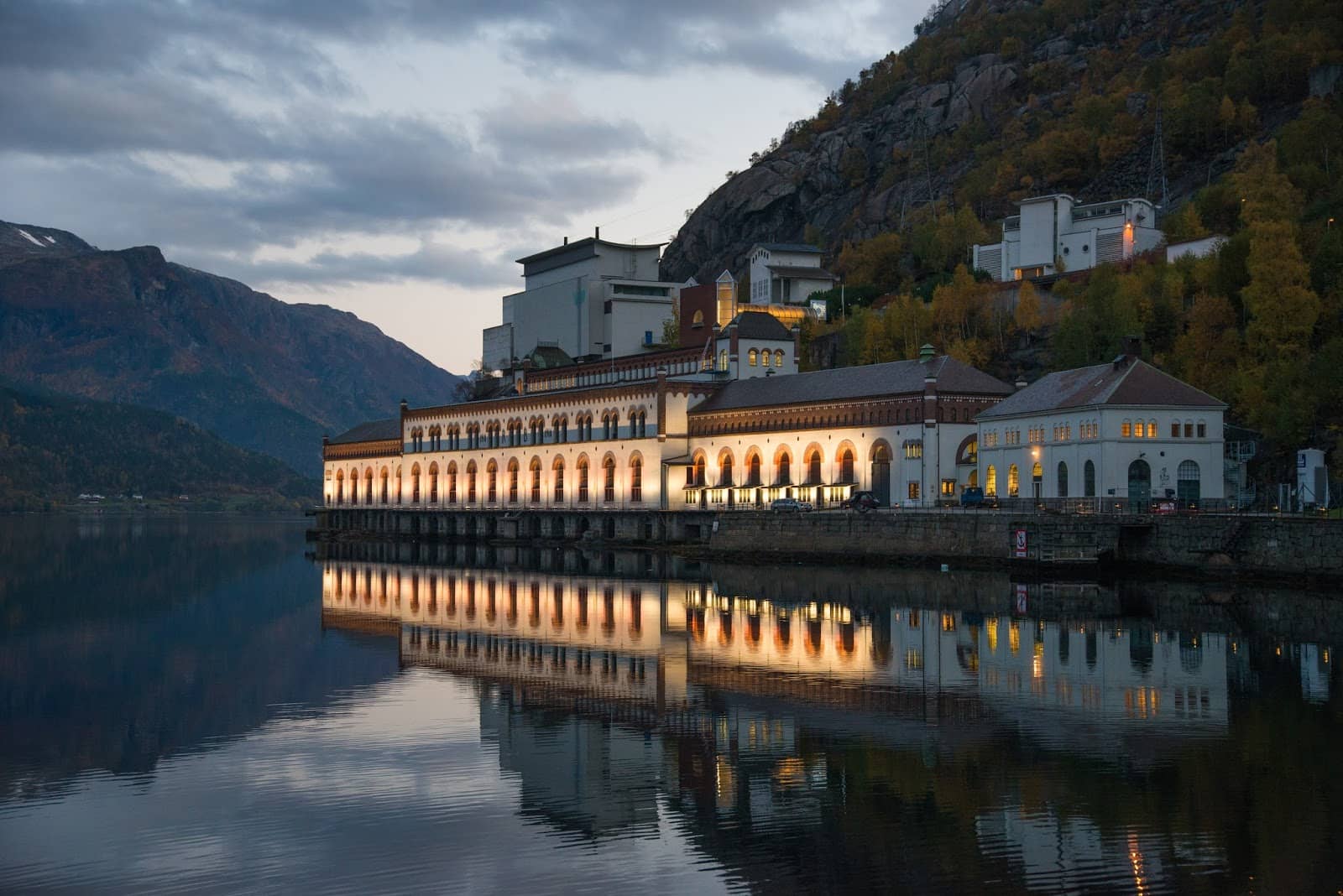 Lilletopp Hike & Fjord Views