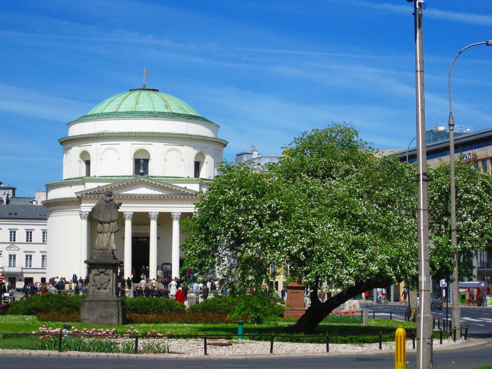 Three Crosses Square Warsaw - Image 1