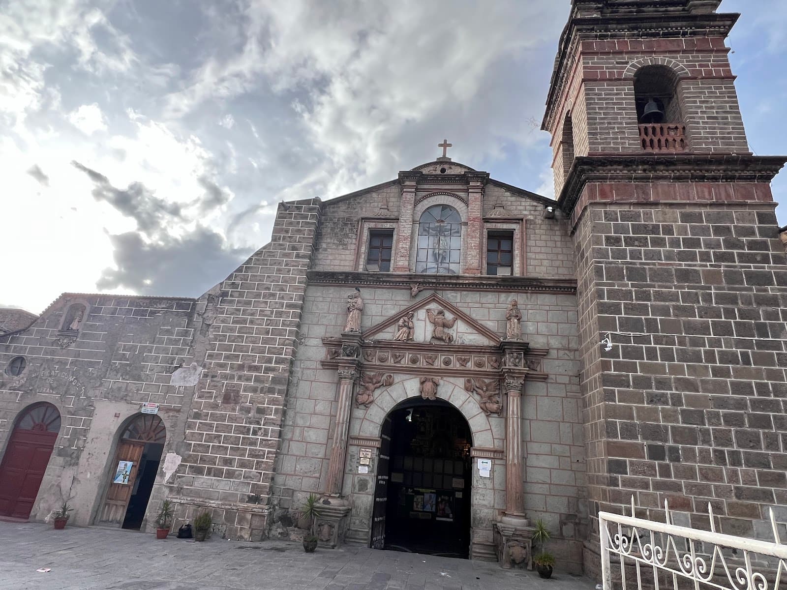 San Francisco de Asís Church - Image 1