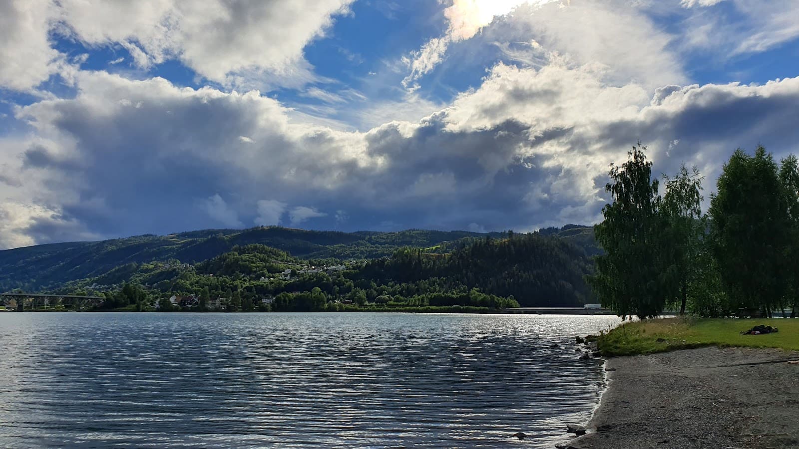 Strandpromenaden (Mjøsa Riverside) - Image 1