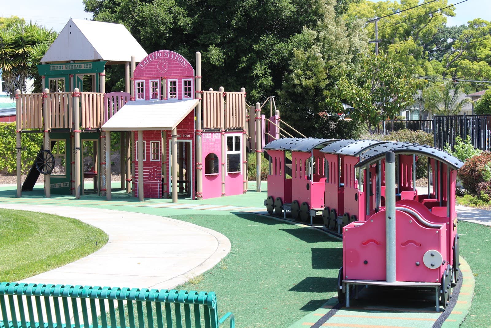 Children's Wonderland Park - Image 1