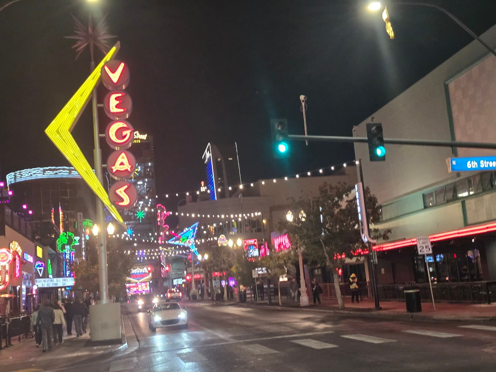 Fremont East Entertainment District - Image 1