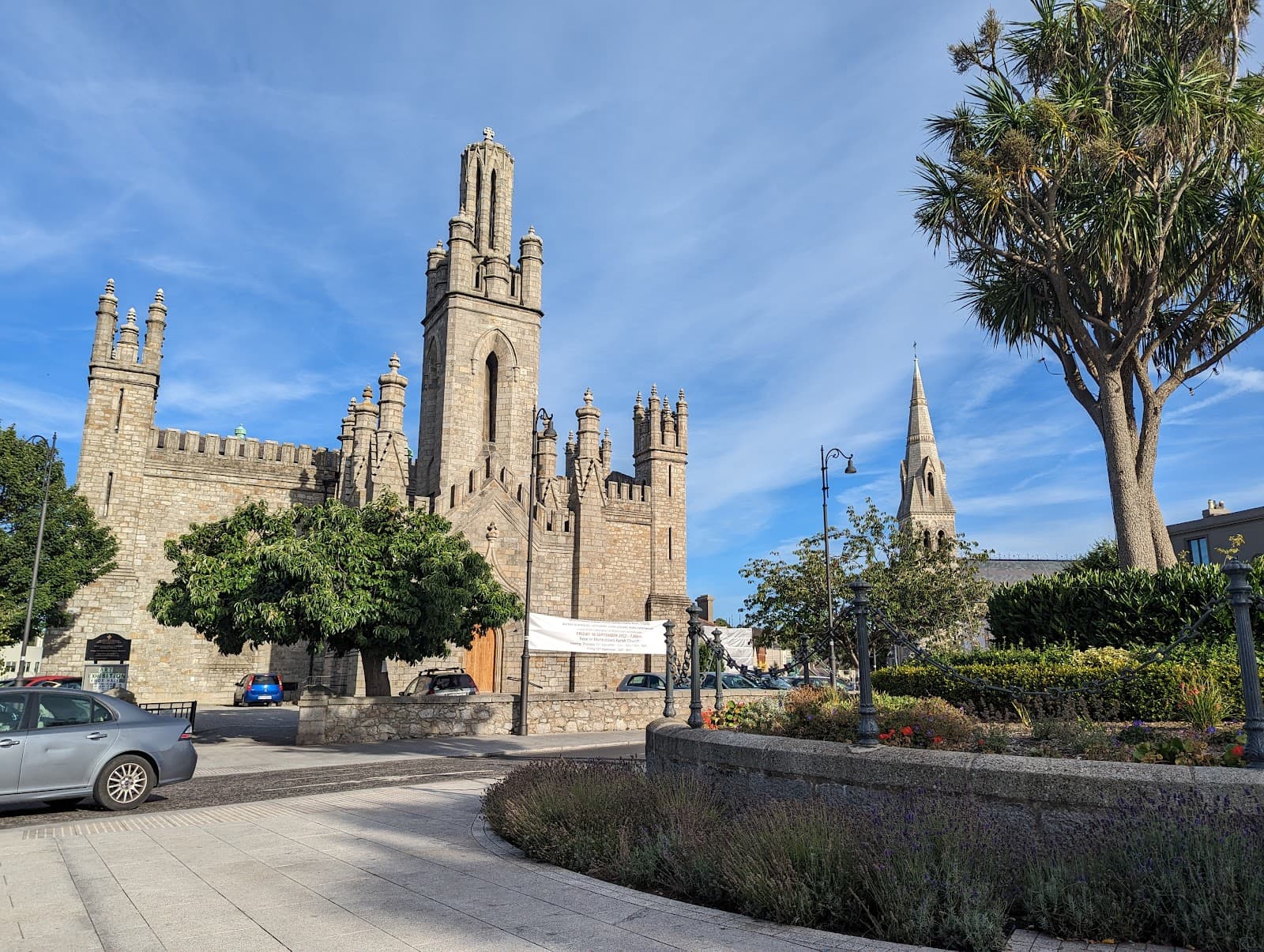 Monkstown Parish Church - Image 1