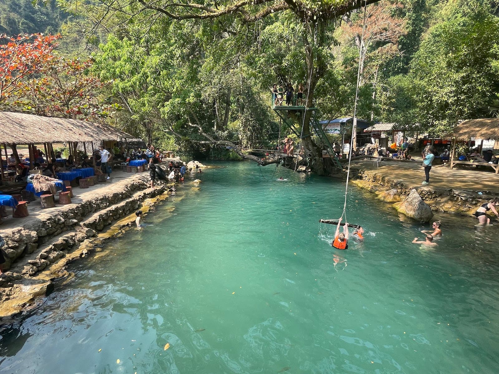 Tham Phu Kham Cave Vang Vieng Laos - Image 1