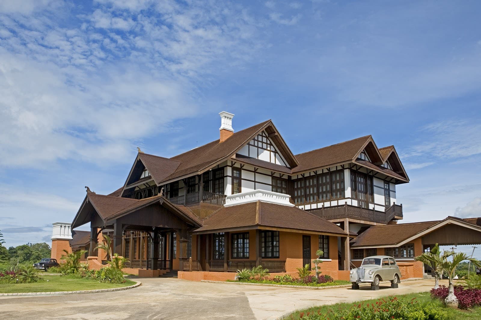 Governor’s House (Aureum Palace) - Image 1