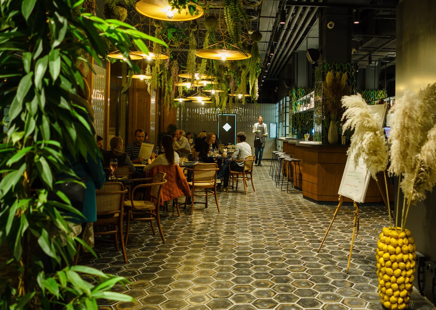 Marischka Restaurant - Image 1