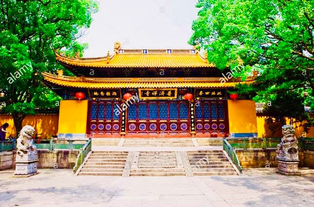 Puji Temple Putuo Island Zhoushan - Image 1