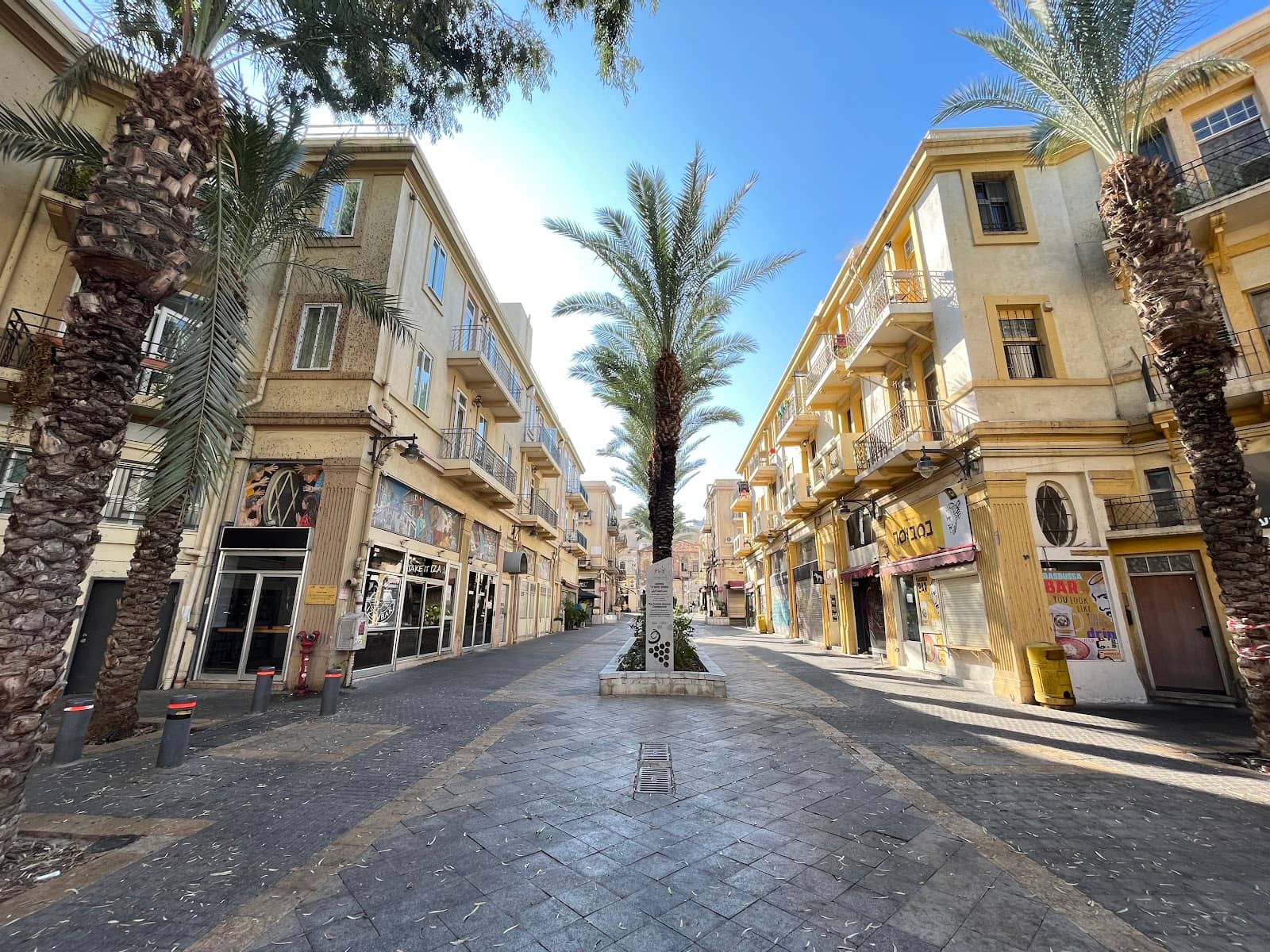 Unique Textiles and Carpets