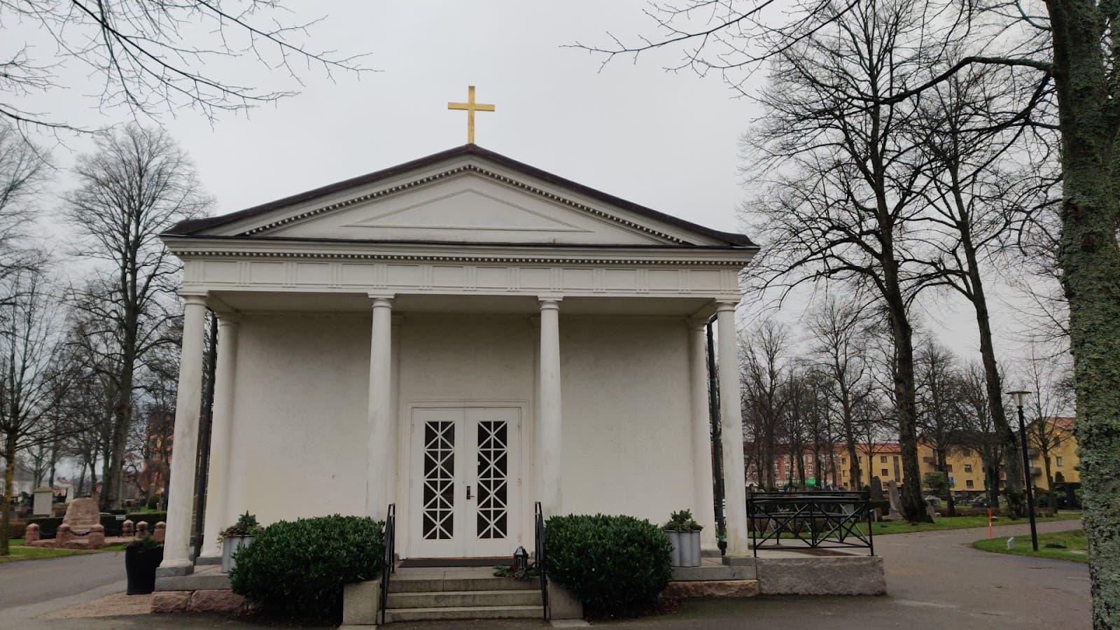 Old Cemetery at Cathedral (Östra kyrkogården) - Image 1