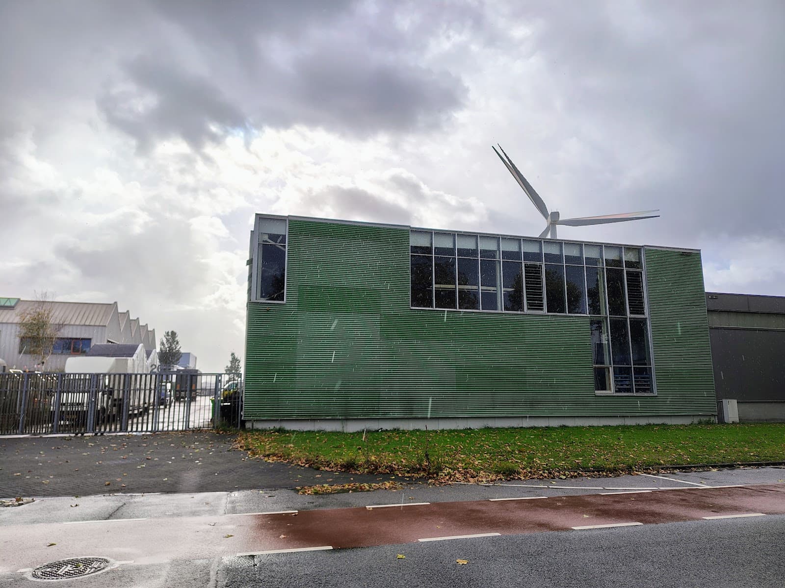 Various Studios (e.g., Glasblazerij Studio) - Image 1