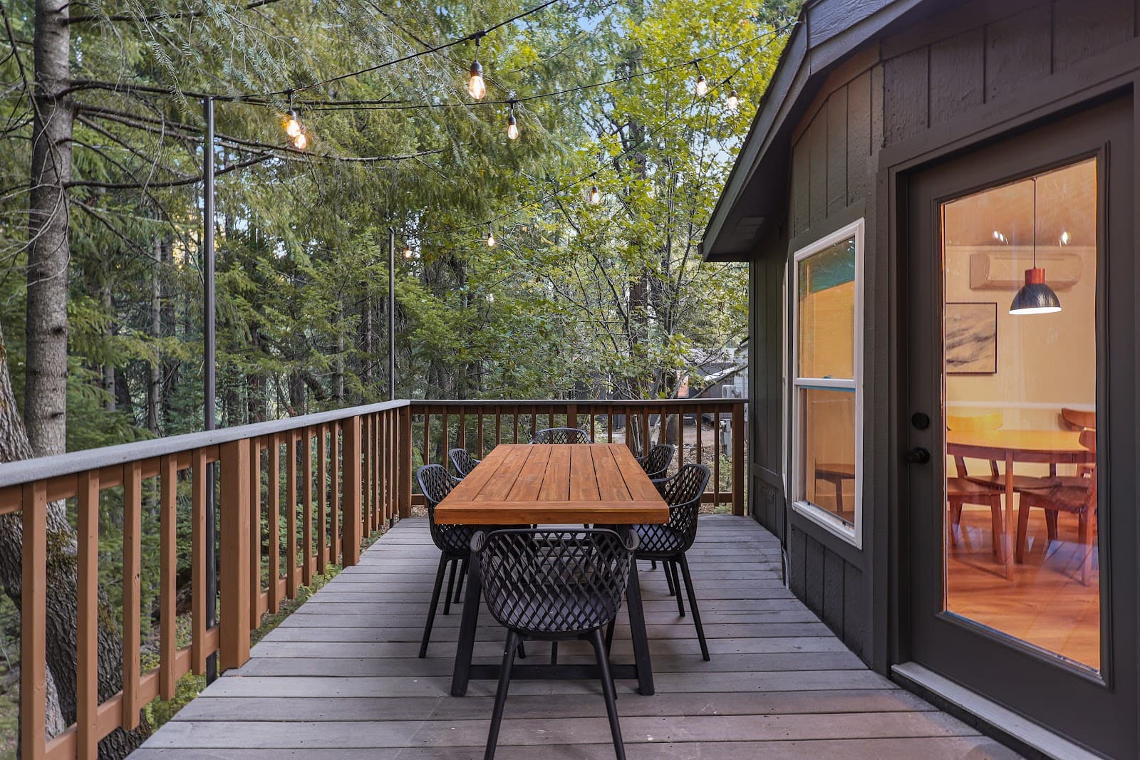 Dunsmuir Historic District - Image 1