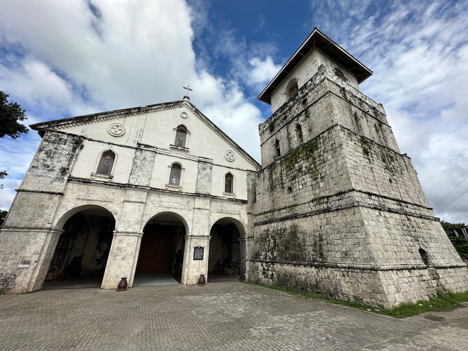 Baclayon Church - Image 1