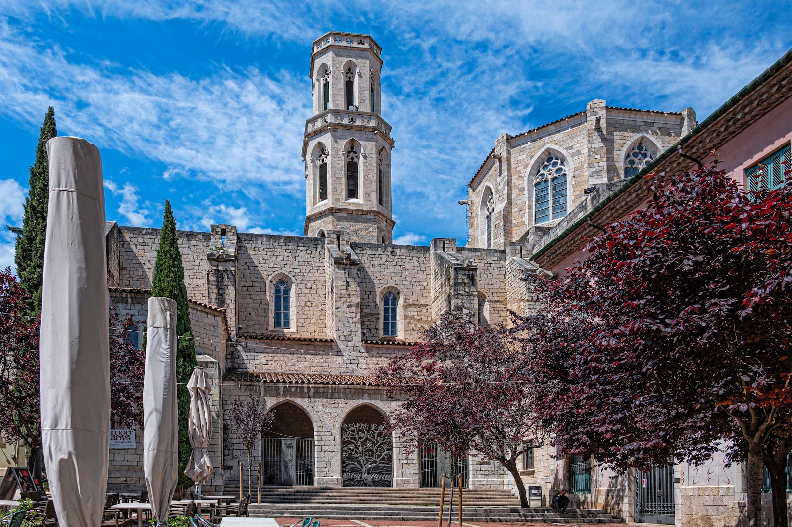 Església de Sant Pere Figueres - Image 1