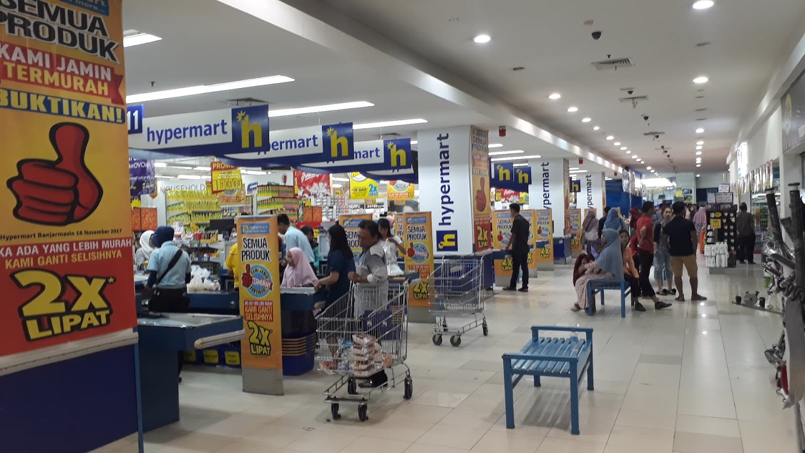Martapura Diamond Market - Image 1