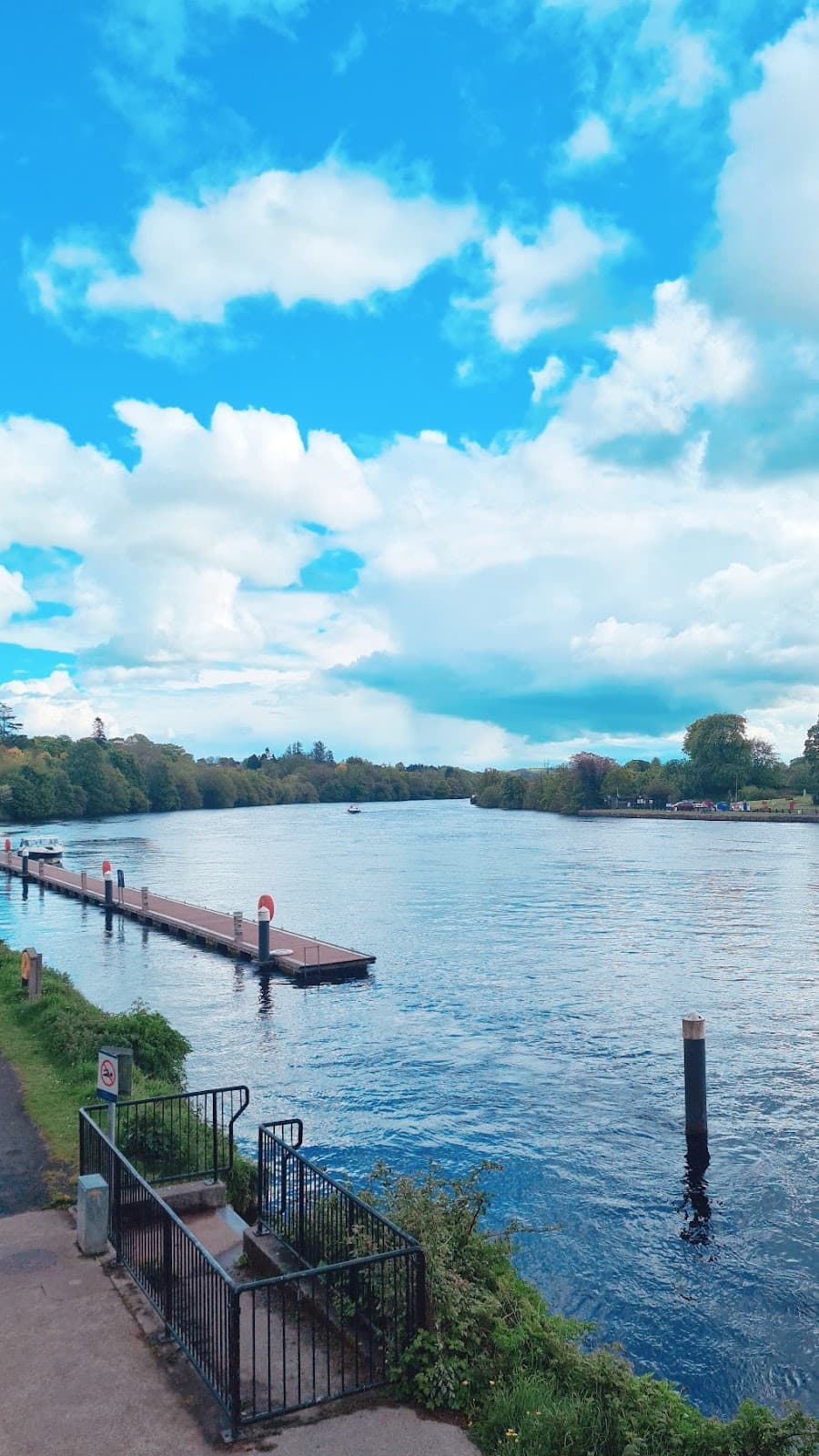 Killaloe and Ballina Lough Derg - Image 1