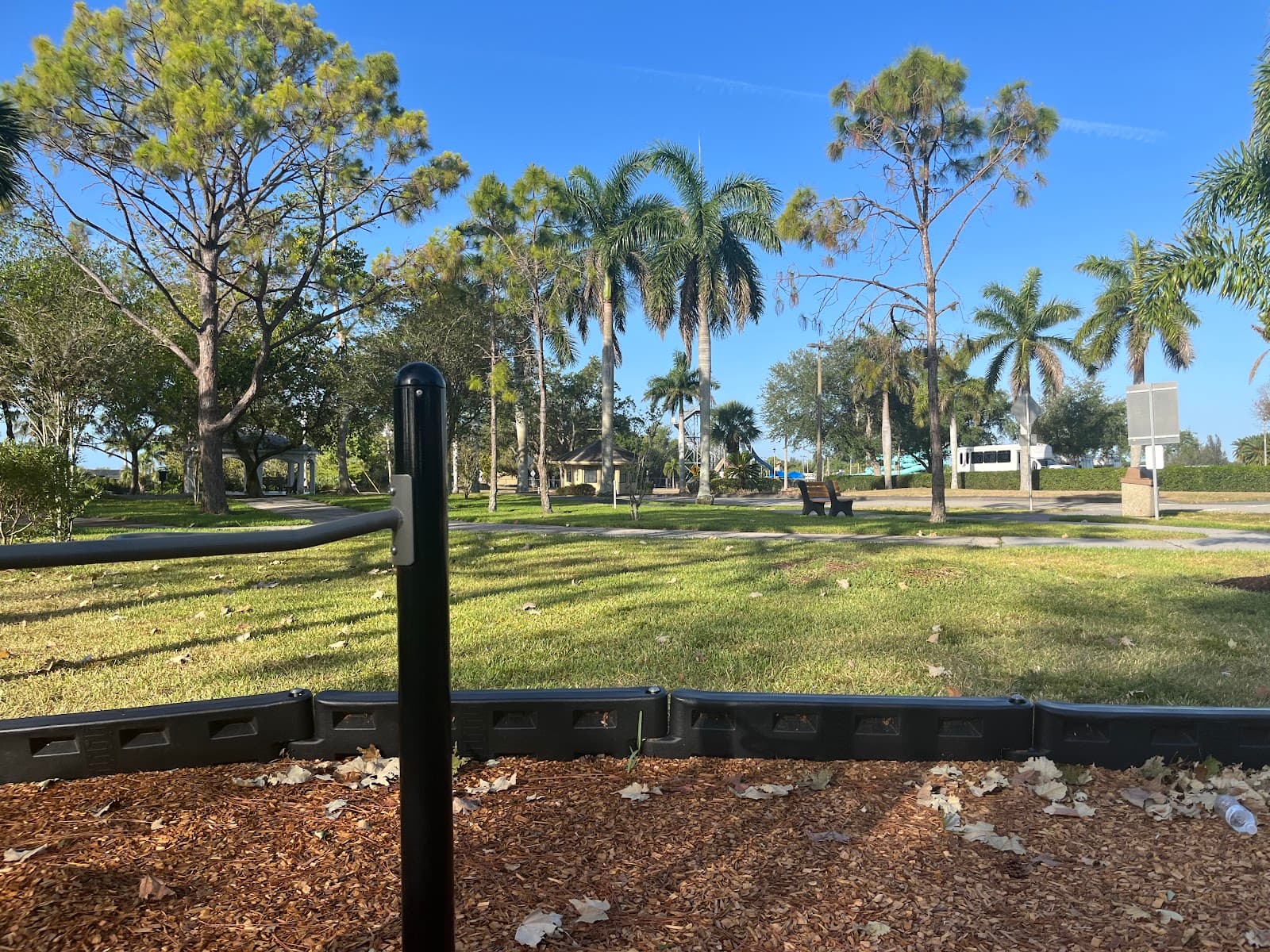 Lake Kennedy Community Park - Image 1