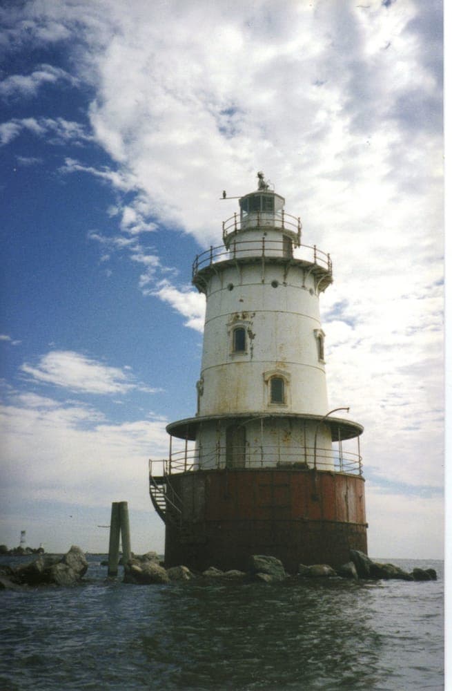 Stamford Harbor Ledge Lighthouse - Image 1