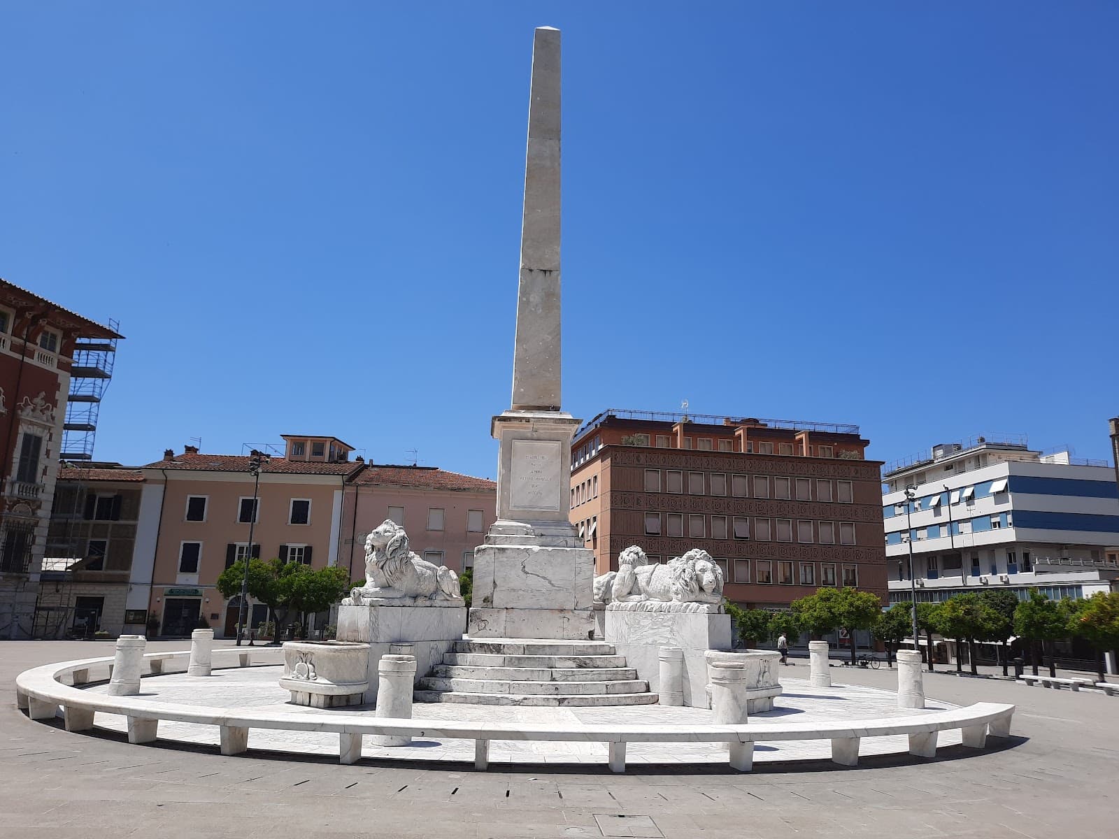 Piazza Aranci (Massa) - Image 1