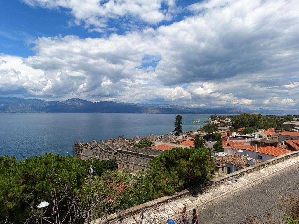 Aigio Waterfront & Old Town - Image 1