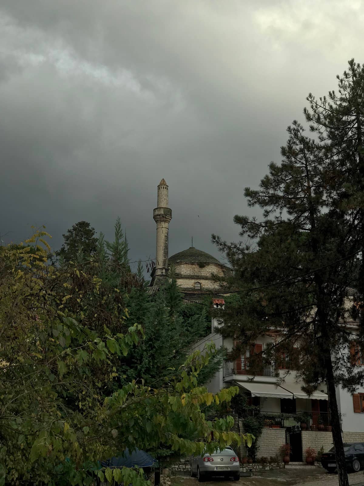 Panoramic Mountain Vistas