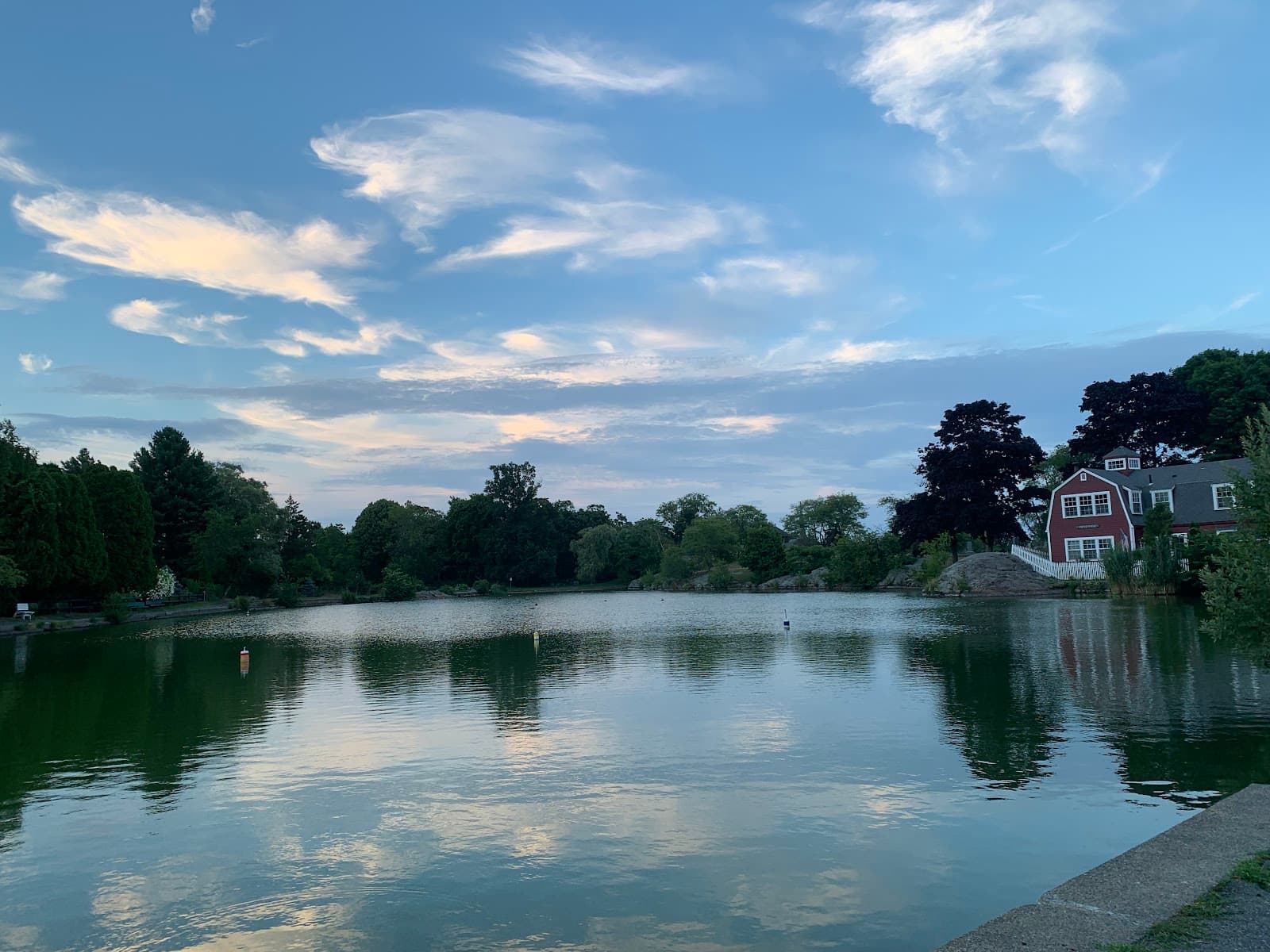 Redd's Pond - Image 1