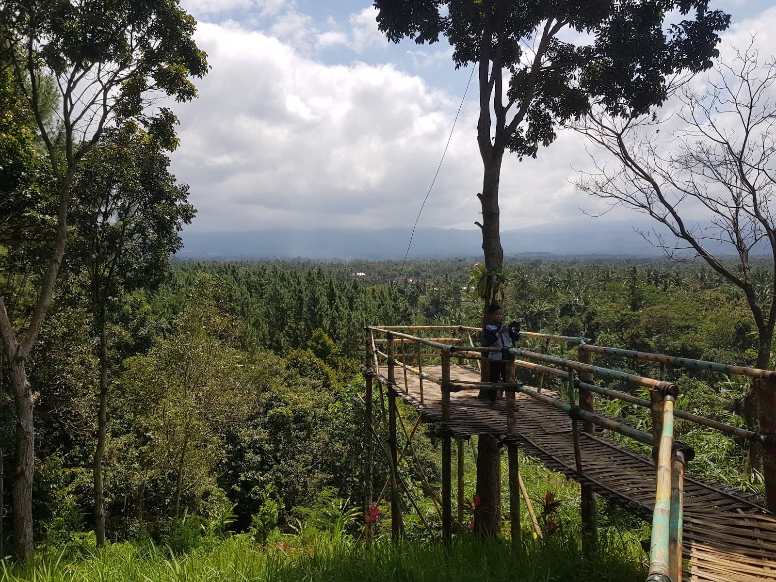 Mondoleko Hill Viewpoint - Image 1