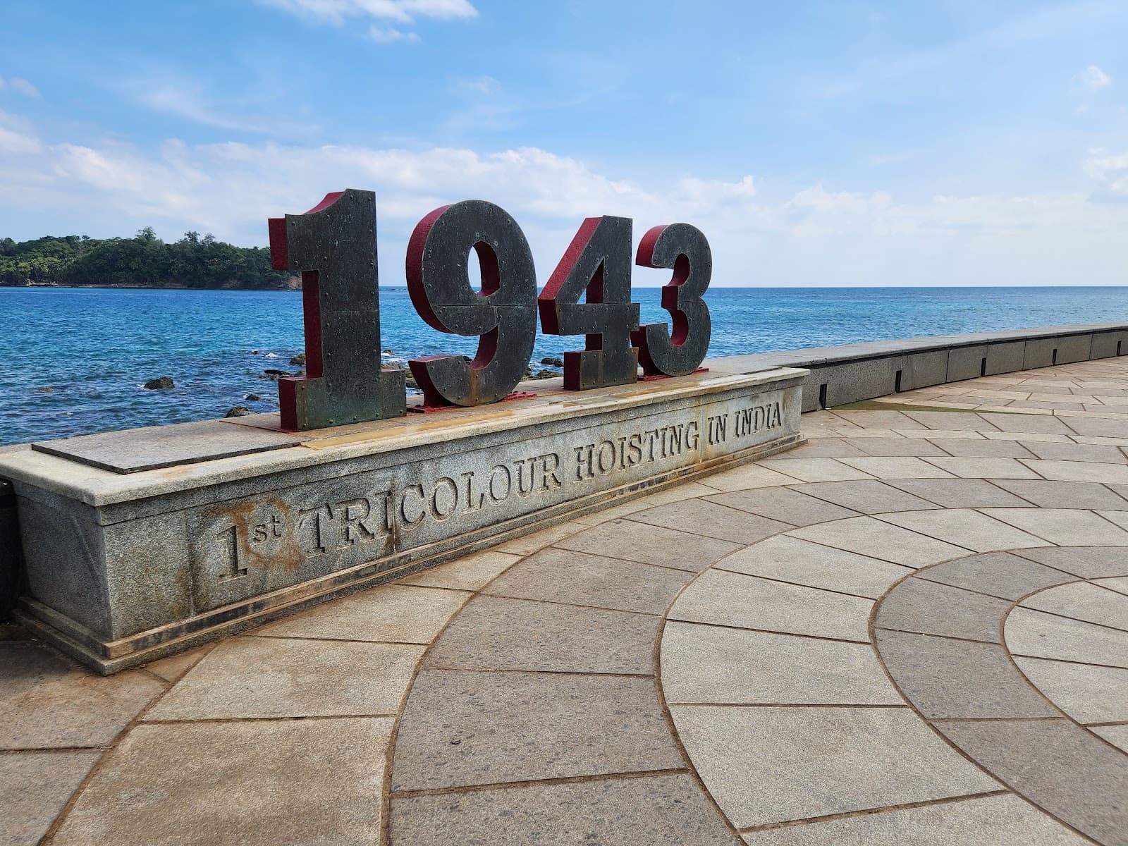 Flag Point - Image 1