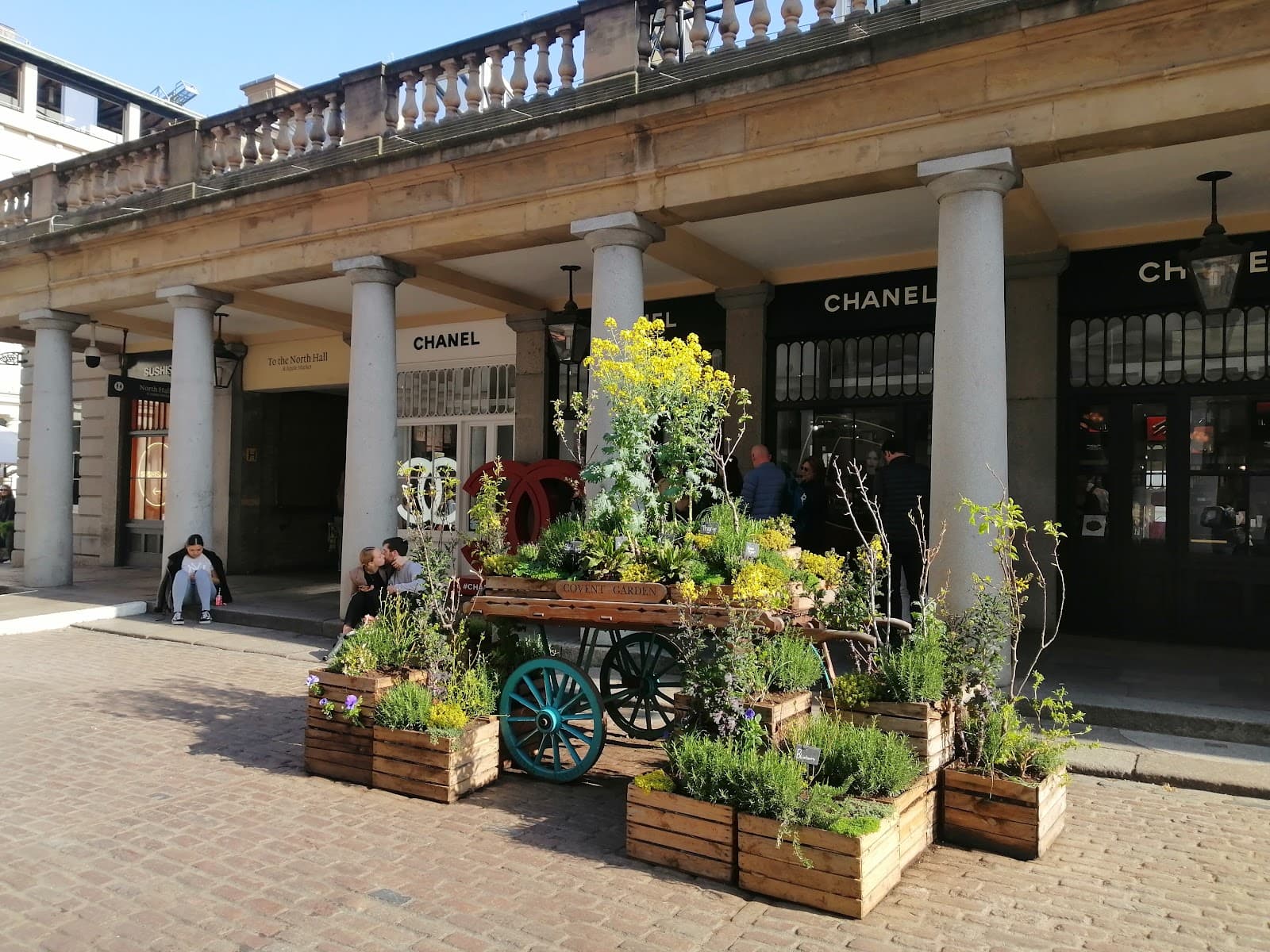 Chanel Beauty - Image 1