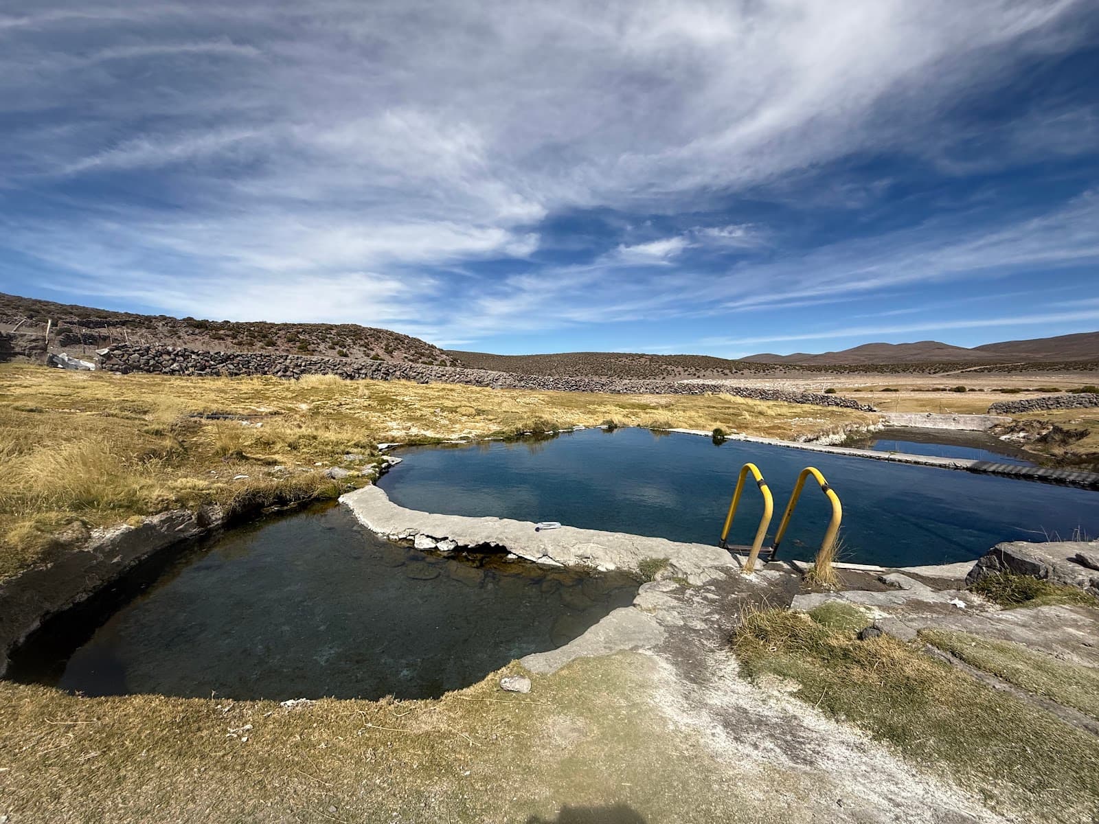 Enquelga Hot Springs - Image 1