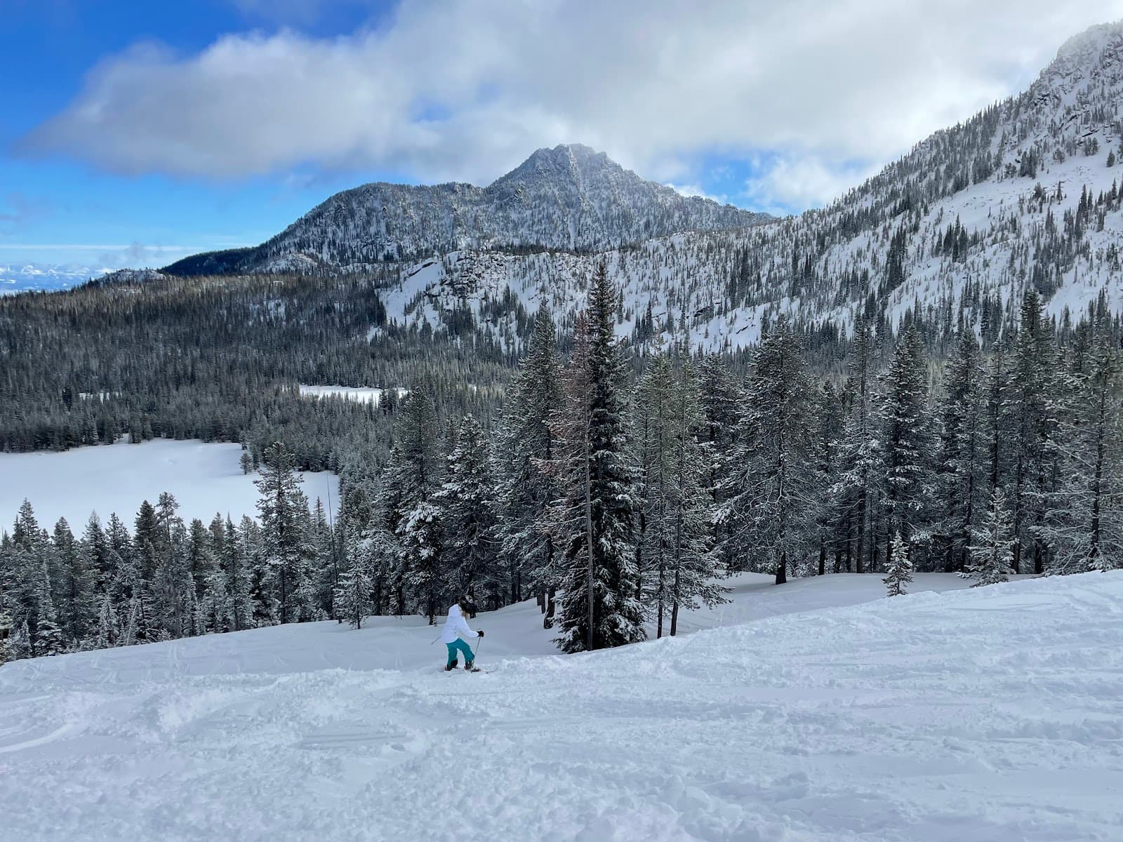 Anthony Lakes Mountain Resort - Image 1