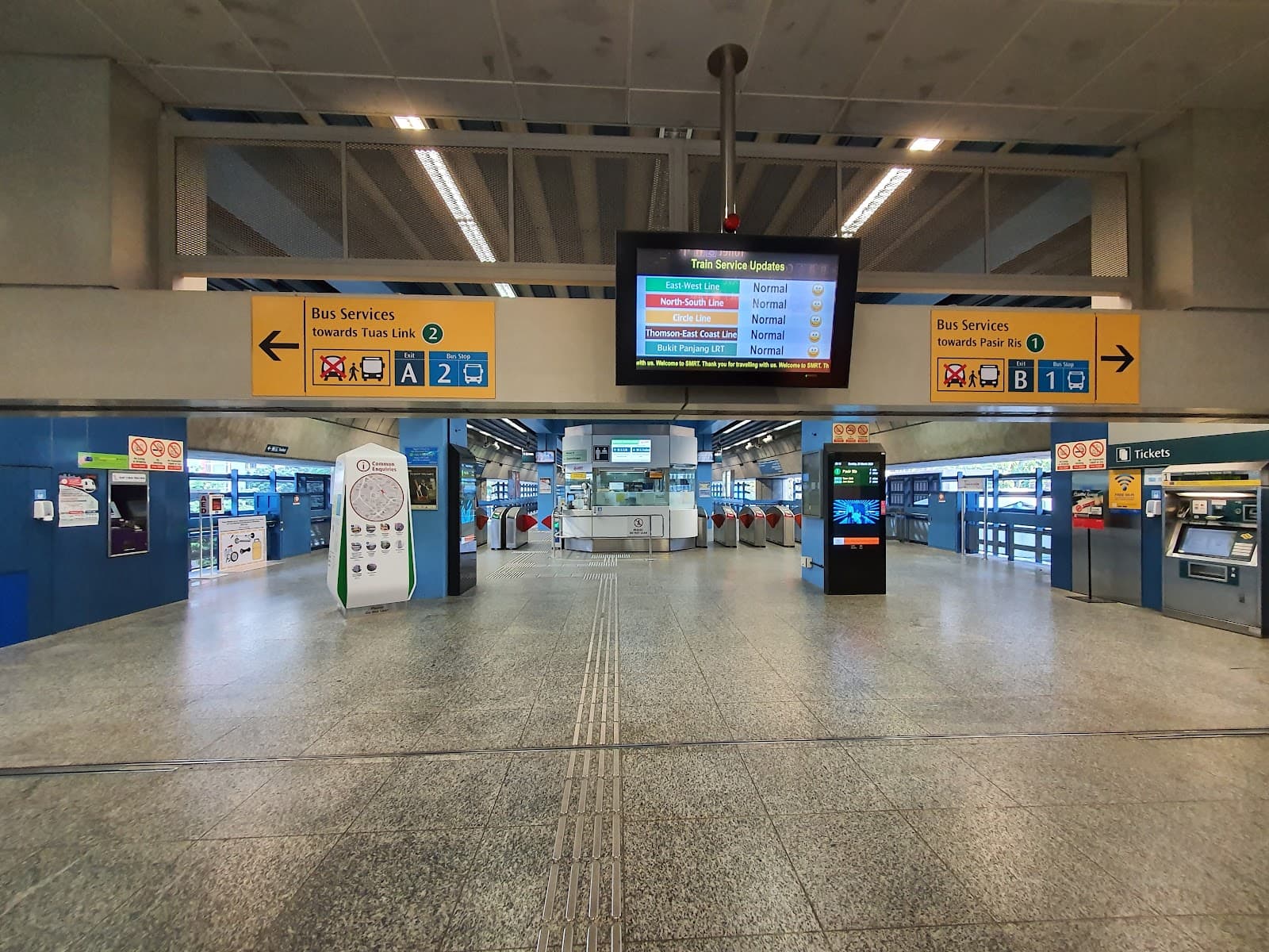 Queenstown MRT Station - Image 1