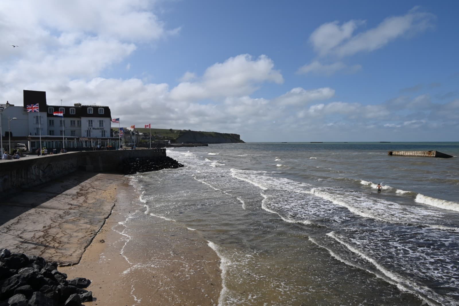 Arromanches-les-Bains - Image 1