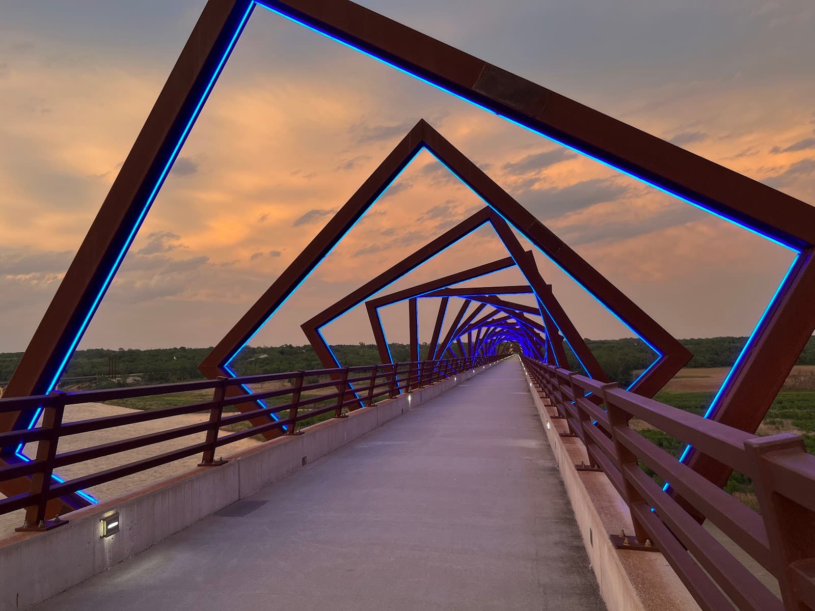 High Trestle Trail Bridge - Image 1