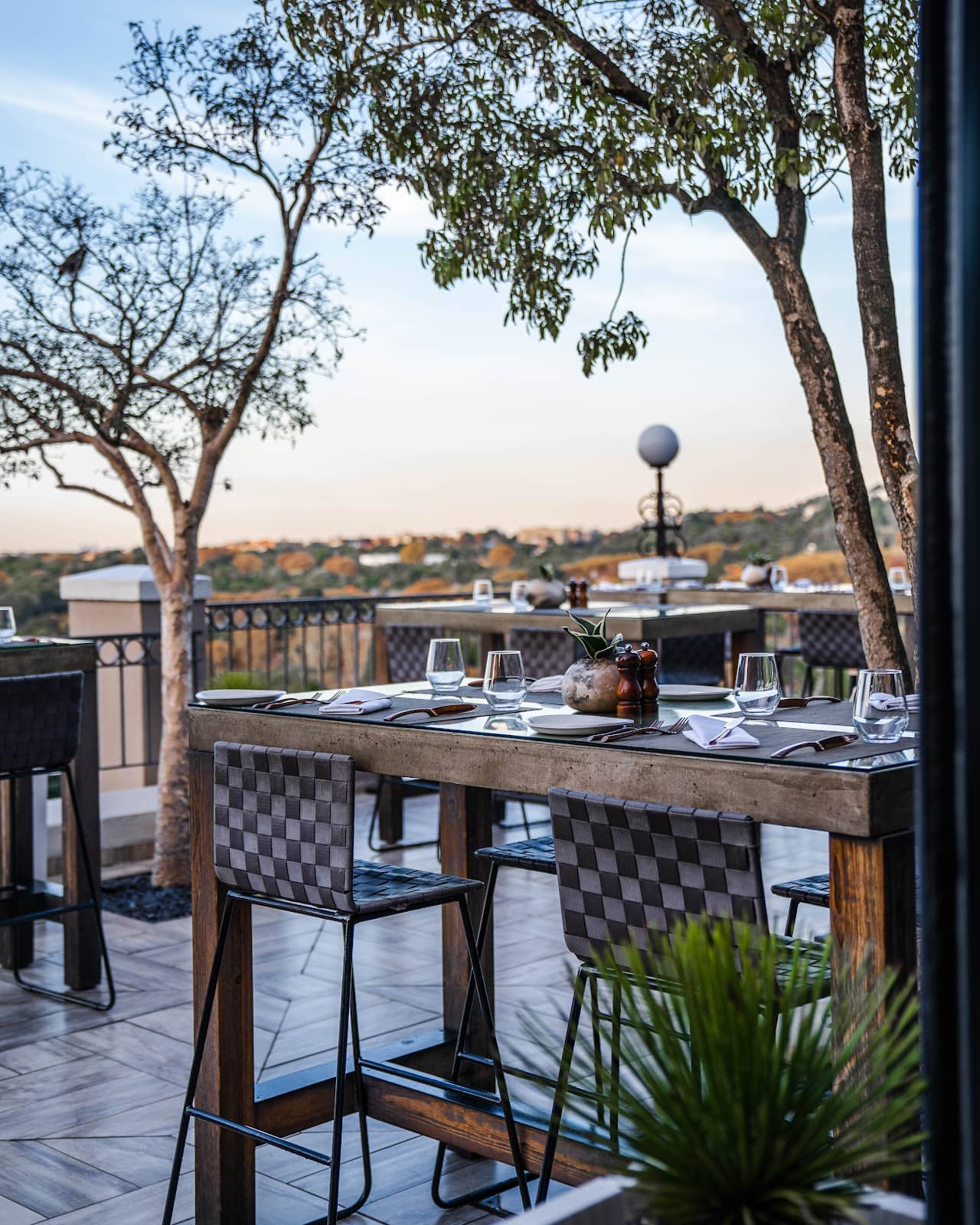 Wagyu Rib-Eye & Tuna Tacos