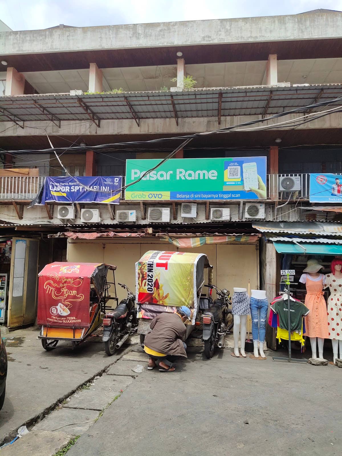 Generations-Old Kwetiau